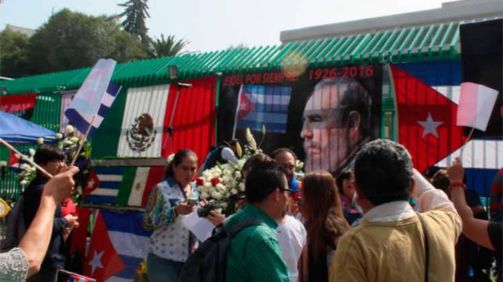 Manifestación en honor del Che organizada por el Movimiento Mexicano de Solidaridad con Cuba